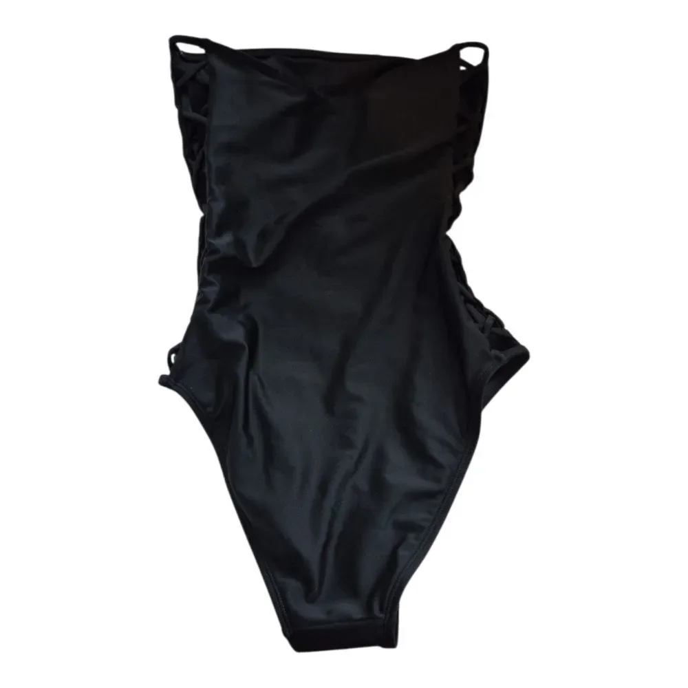 Aero black one piece swimsuit Cutout Criss Cross Sides Detachable Straps XS